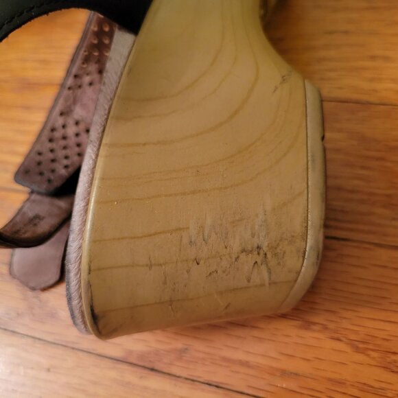 Dansko JACINDA Perforated Leather Sandals 41 Black Tan Wedge Open Toe 10.5 11 - Picture 5 of 8